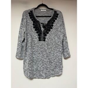 89th + Madison Knit Top Women XL Grey Excellent Crochet Lace Lace-up‎ Boho 3/4